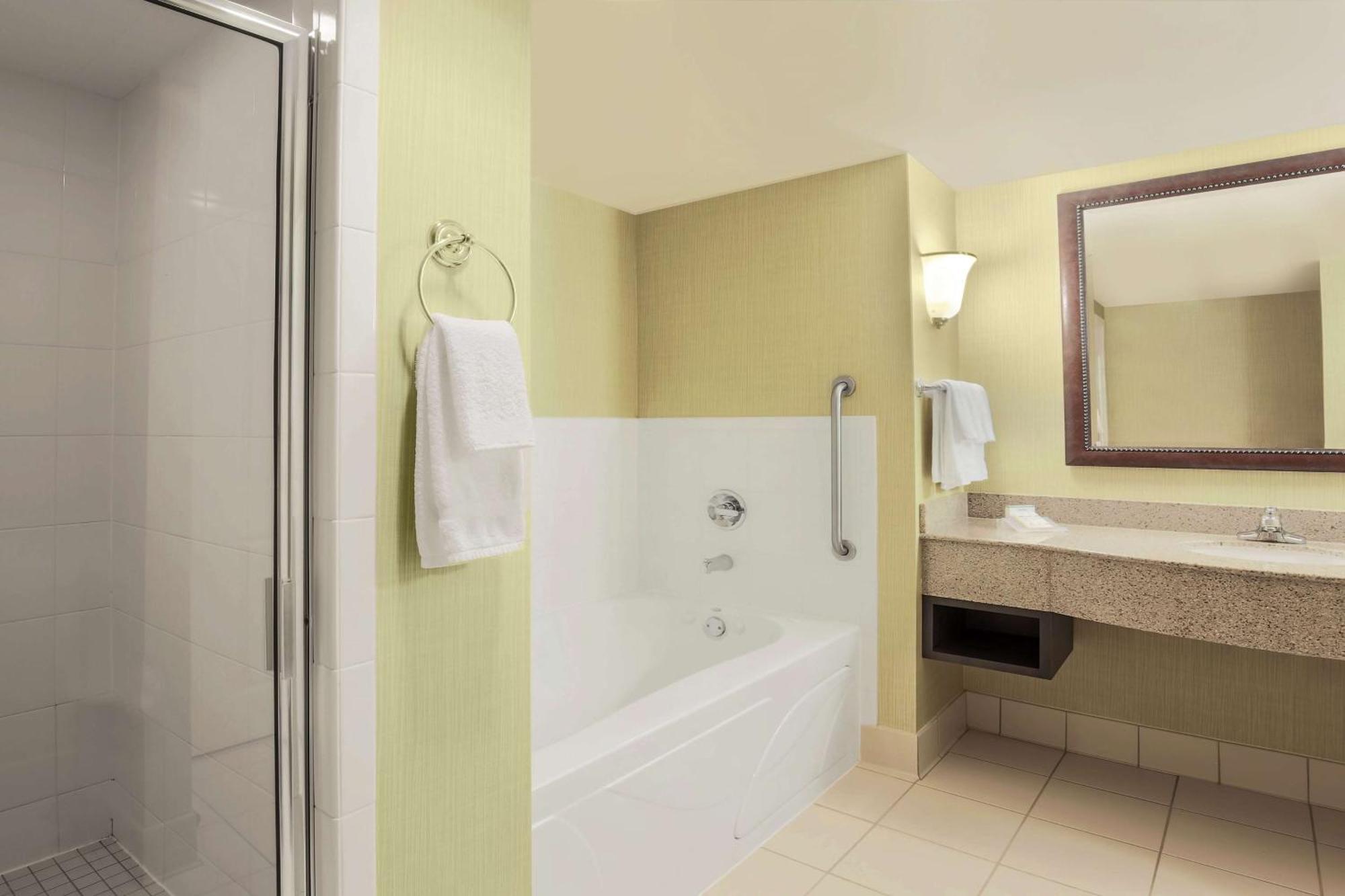 Hilton Garden Inn Chicago/Midway Airport Bedford Park Zewnętrze zdjęcie