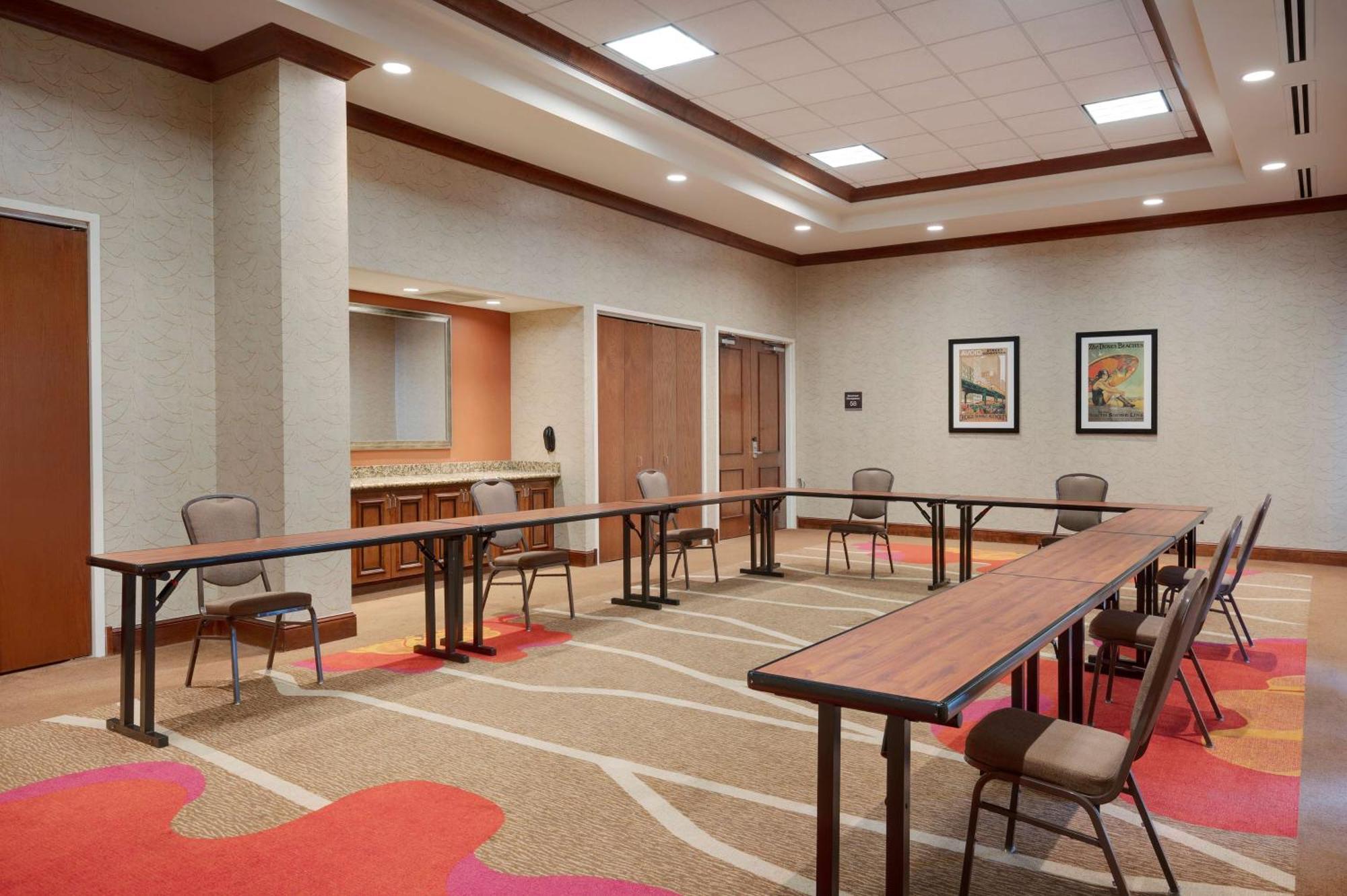 Hilton Garden Inn Chicago/Midway Airport Bedford Park Zewnętrze zdjęcie